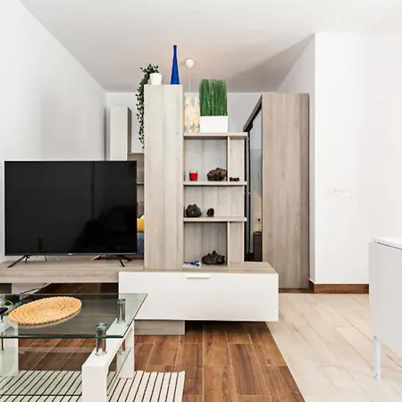 Arrecife Modern House - Renovated & Cozy Apartment